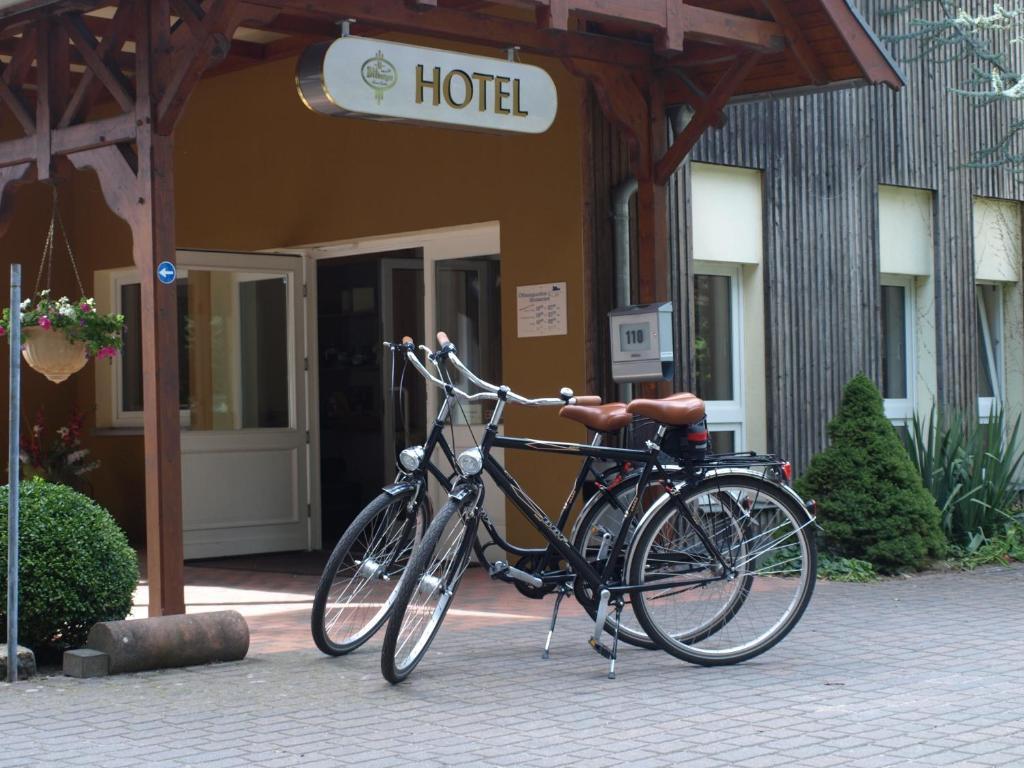 Hotel & Restaurant Waldschloesschen Kyritz Exterior foto